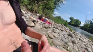 PUBLIC BEACH HANDJOB A Cute Nasty Girl Makes Me Cum-1