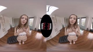 porn clip 13  - virtual reality - solo female-0