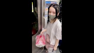 Hirari lily () Hirarilily - daily lifetake a walk with chris cunningham t shirt and takoyaki subt 11-08-2020-8