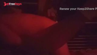 Pareja joven teniendo sexo romntico de misionero-6