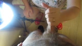 Russian Mom Giving Head 720 - MILF-2