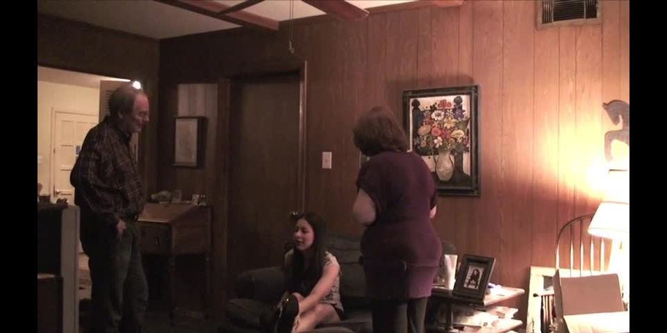 Sarah Gregorysarah in trouble clip1