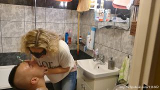 Brushing Teeth Sex Clip Video Porn Download Mp4-7