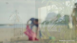 Clea Gaultier  The Perfect Couple-5