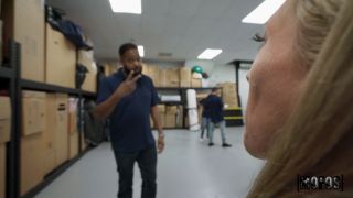 Warehouse Game of Hide the Package 1080p-6