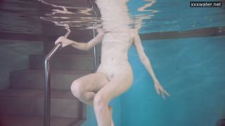 6270 Sasha Vetochka Goes Naked Into The Pool-4