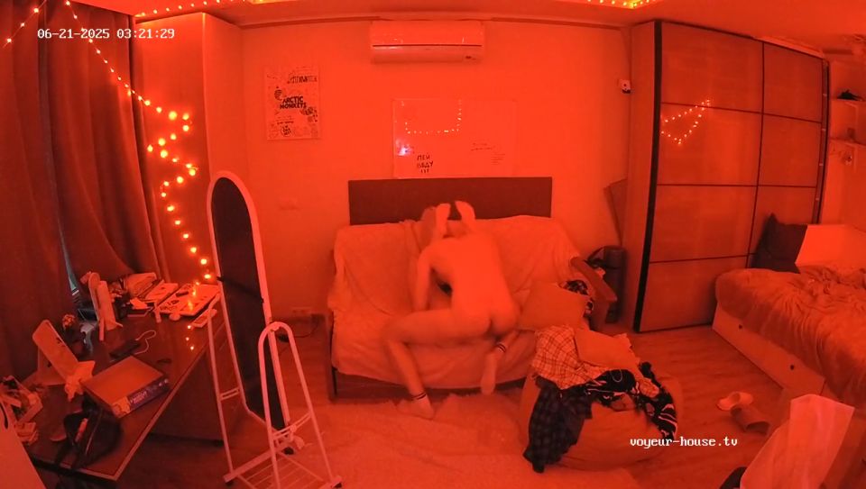 Voyeur 2025: HD Capricorn&Aqualibra Living Room Sex Fiesta!