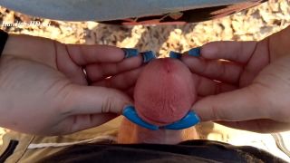 [handjob-porn.com] ClawsQueen – Public Handjob On Hiking Trail With Two Massive Cumshots!-7