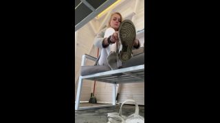 video 15 foot fetish shop emmyfeetandsocks 051220212293498611 pov i tease, feet on feet porn-0