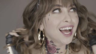 Reid my lips - money hungry-7