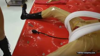 Rubber Empire Madame Gillette und Lady Ashley Extremly Tu...-4