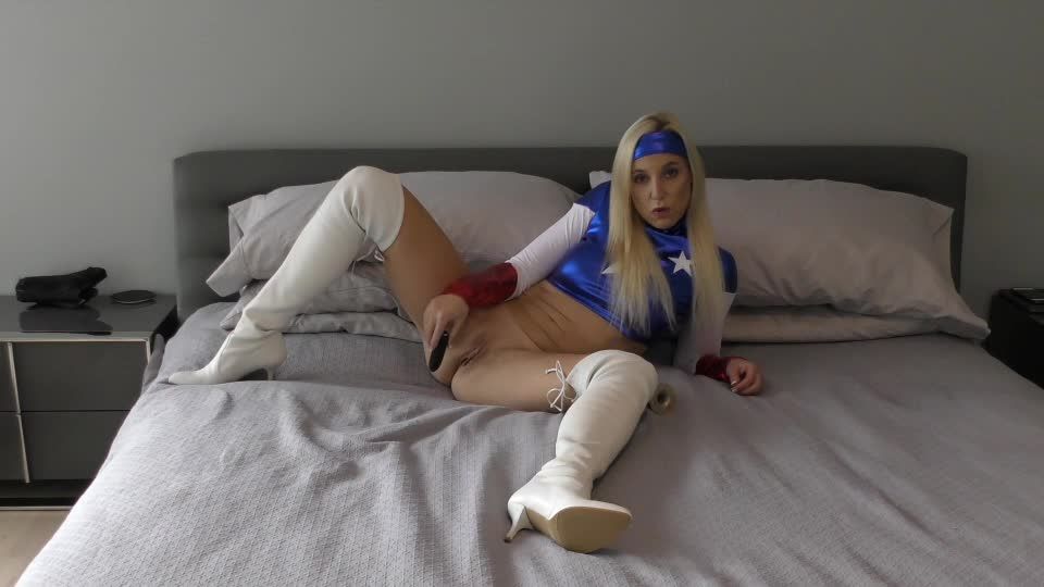 SophiaWest - My take on Captain Americ - Dildos