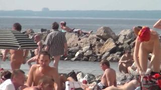 online adult clip 11 Camera Beach 1971 on webcam -3