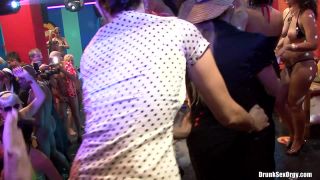 Porn tube Bikini Beach Balls Part 5 — Cam 3-4