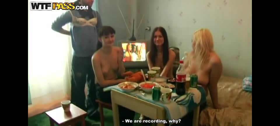 [SITERIP] CollegeFuckParties e100 4419 sd