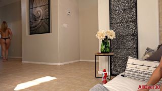 Quinn Waters, Riley Jacobs - Ladies on Full HD 1080p - Mature-2