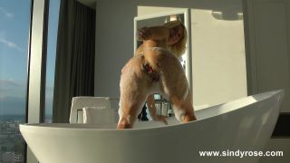Fistfuck her wide open anus in bath tube polapse Download...-1