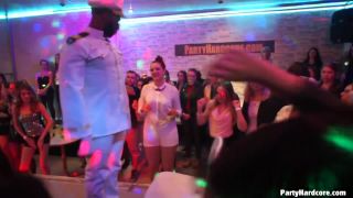 Party Hardcore Gone Crazy Vol. 31 Part 3 - Cam 1-5