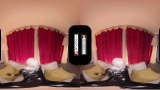 VRcosplayx presents Black Cat A XXX Parody – Stella Cardo Cosplay!-4