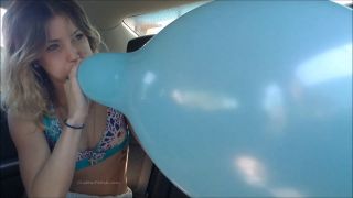 Custom Fetish - Amber Blow Pops 2 in Backseat - Fetish-8