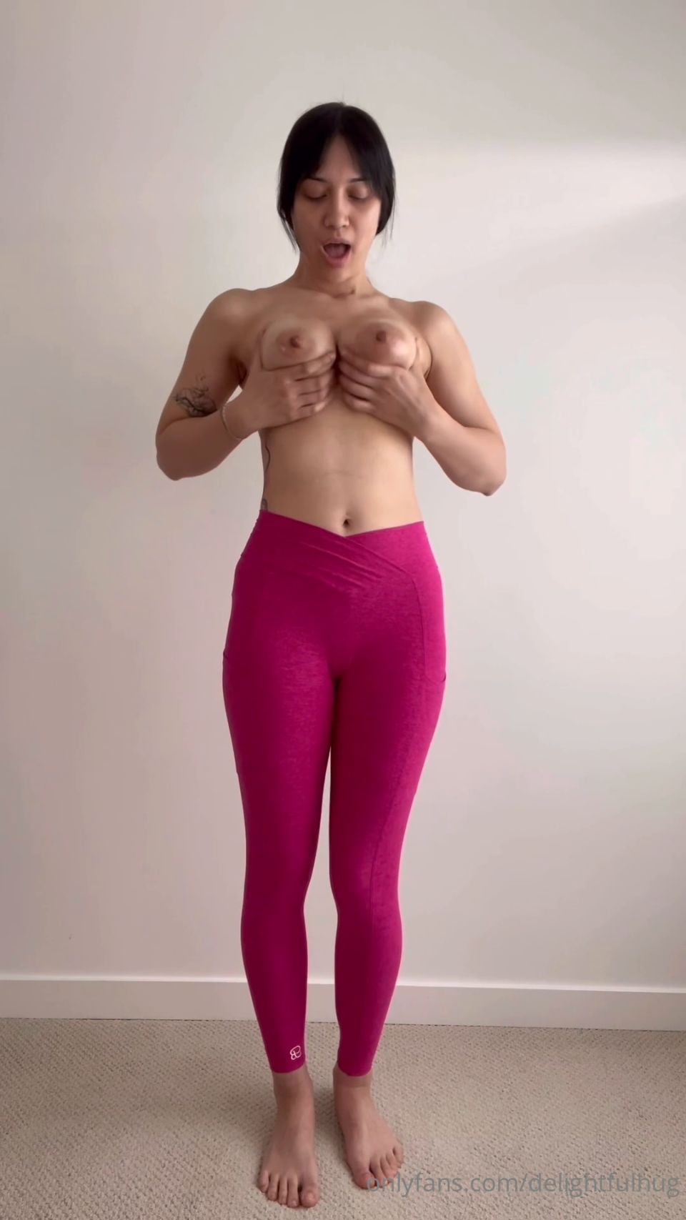 Delightfulhug - Bounce Test And Oil Reward 1080P - Asian