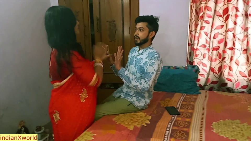 Hot bhabhi ko chudai pani nikal diya hindi webserise sex.