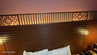 FC2PPV 3064724 初撮り絶対顔バレ厳禁！【ハメ撮り】あのオナニーインターン生J○を会社帰りにスーツで中出し。我慢してるけど電マで理性崩壊痙攣しまくり※レビュー特典『モロ』付 - FC2PPV-6