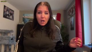 Nina - Nice - FAKEFUCK mit Wichscountdown - Im Schwimmbad abgeschleppt - Extrem laut... 1080P - Germany-1