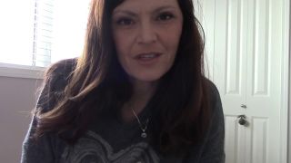 Taboo Mom Natasha Exposing A Sissy-3