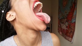 My big mouth and fat tongue black GoldenLace-0