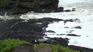 You explore the lovely island with Melody - [Hardcore porn]-5