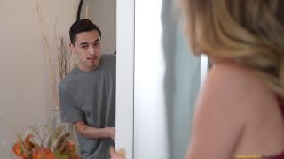   Anya Olsen - Stepmoms Sweet Pie - S4:E7 - Sweet  Group  Group-1