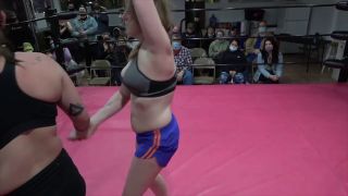 Victoria Reign vs Sammie the Bull Jan 2022 Live Event-9