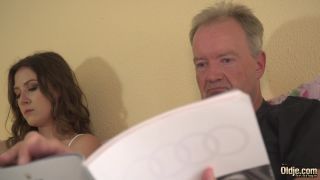 Video Looking For A Big Dick  Alessandra Amore 1080p FullHD-1