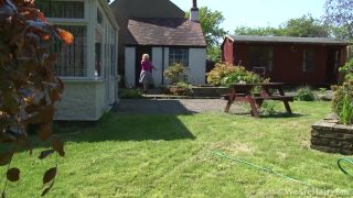 Rogue Rose waters the garden and her hairy bush-0