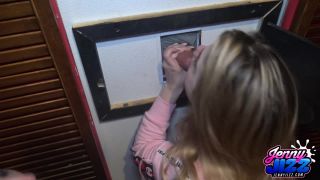 Jennyjizzxxx - pavlovswhore and i play at gloryhole-7