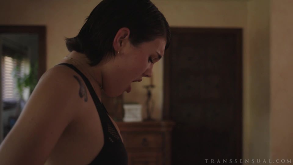 TransSensual - Kenzie Taylor Daisy Taylor - Locked Out