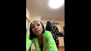  Milf Emily Thorne SexMex - Emily Thorne-2