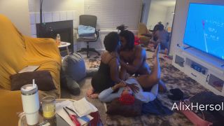 Jaylah Glazed,Sinteria Kinx,Alix Hersol - She got a face full of nut for being such a good girl-1