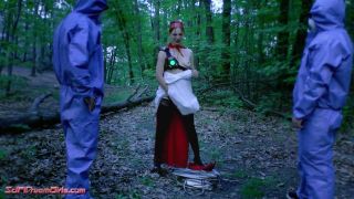A     Ali Darling,Ashley Fires - SciFi Dreamgirls Episode 11: Little red rosiebot-2