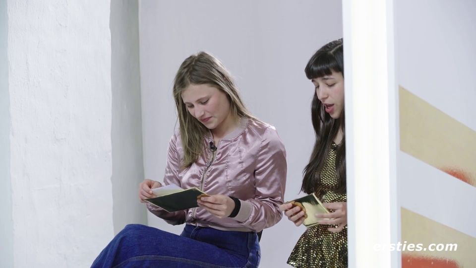 6251 Hot Blonde Has Sex For The First Time With A Stranger