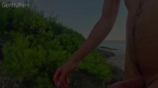 GENTLYPERV MEETS A PERVY GIRL ON A BEACH. During An Exhibitionist Day A-6