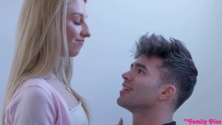  creampie MyFamilyPies – Mia River, Cheerleader Kait and Megan Marx Cheerleader Kait, Megan Marx, Mia River-1