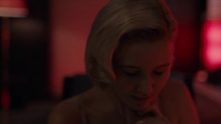 Julia Goldani Telles - The Girlfriend Experience s03e01 (2021) HD 1080p - [Celebrity porn]-3