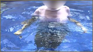 WifeyDoesAmazing hot wife in Wet T-shirt in the hotel Pool ｜ Risky public exhibitionist(1)-1