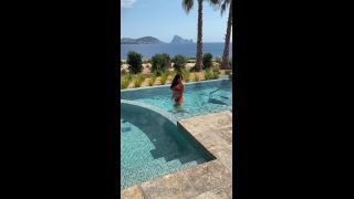 FionaGirlSoho () Fionagirlsoho - splish splash 22-07-2020-7