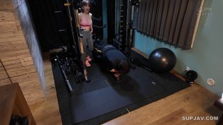 Reducing Mosaic NPJS-080 ≪盗撮＆ハメ撮り≫ 【個室】専任パーソナルトレーナーを口説いて密室エッチ！？追撃でラブホ連れ込みヤレたガール。-1