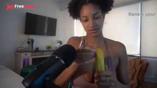 [GetFreeDays.com] Foxy vs banana and protein Sex Stream July 2023-1