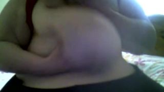 Amature stacking her monster tits on webcam - Big tits-3