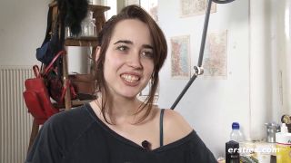 Ersties Diese 22Jährige Macht Es Ihr Am Liebsten Mit Bloßen Fingern-1